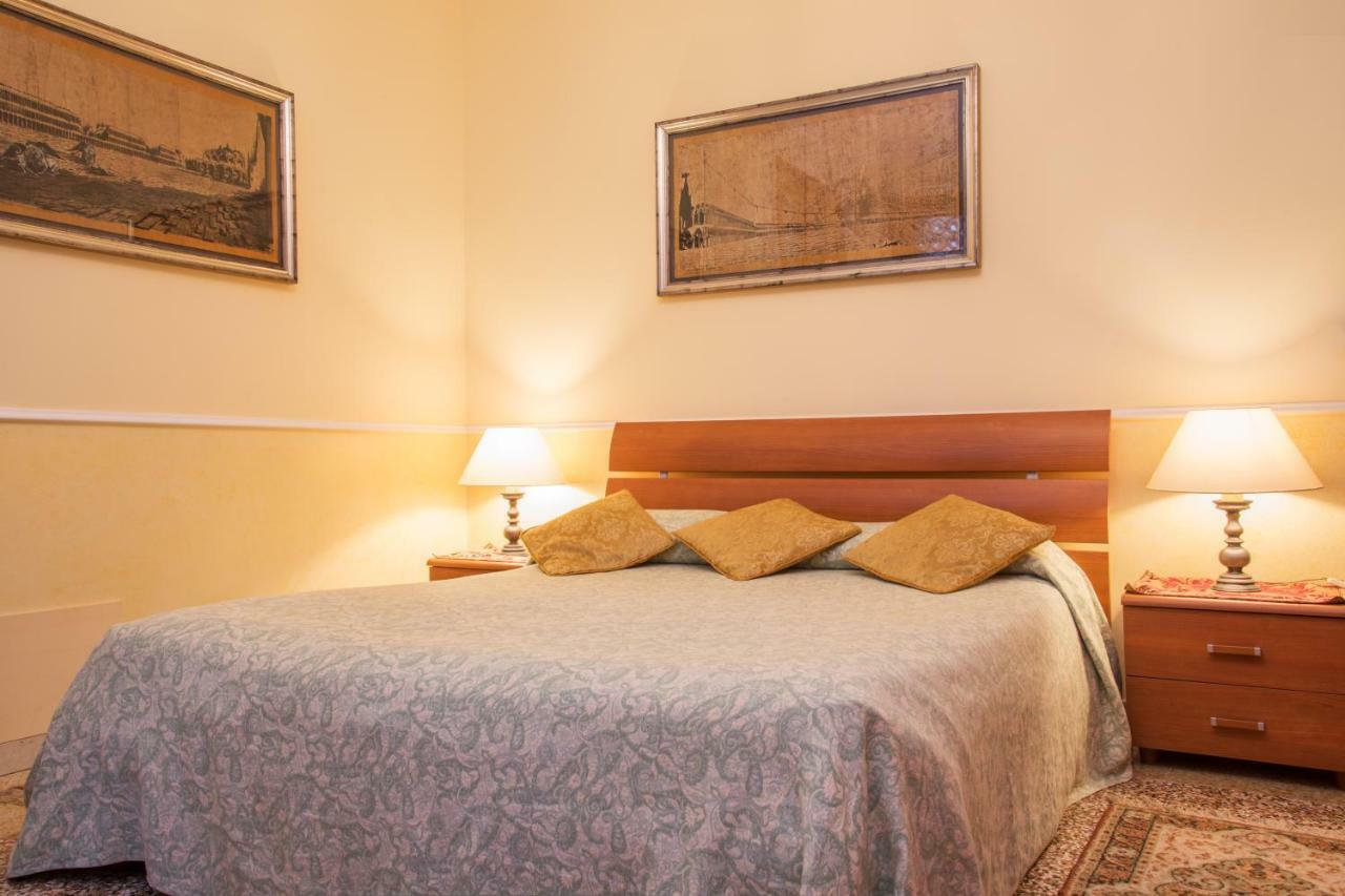 Alla Fenice * Venezia
